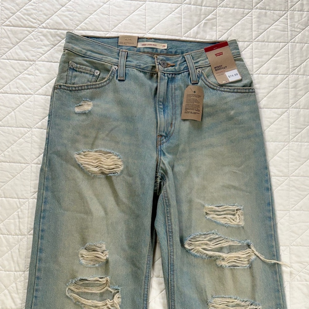 Levi's 501 Original Distressed High Rise Light Wash Jeans - 26x31